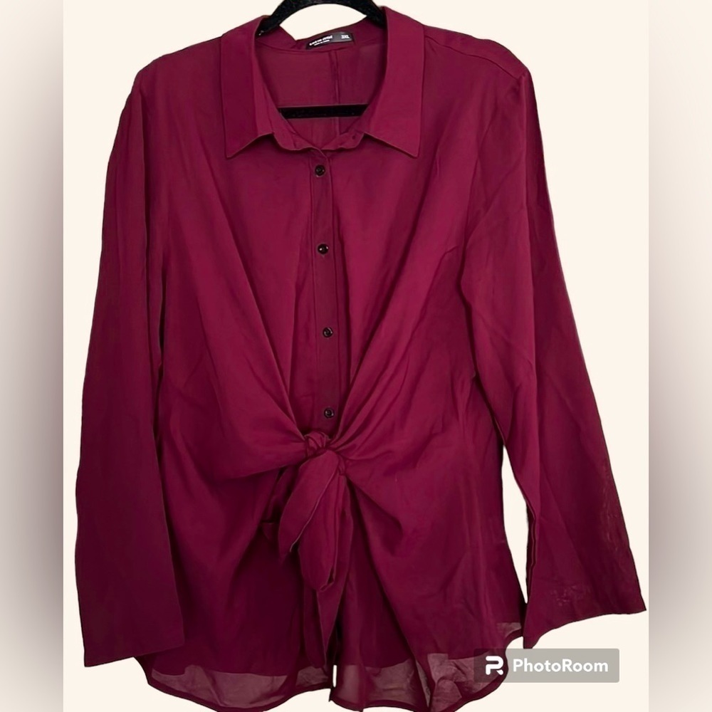 S H E I N Curve Solid Burgundy Button Down Knot Tie Front Blouse, Size 3X, EUC.